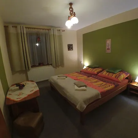 Crystal Jasna 公寓 *