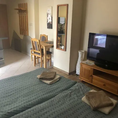 Crystal Jasna 公寓 *