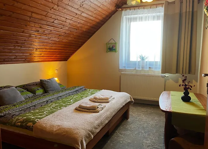 Crystal Jasna Pavčina Lehota